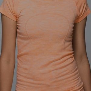 Lululemon Swiftly tech short sleeve